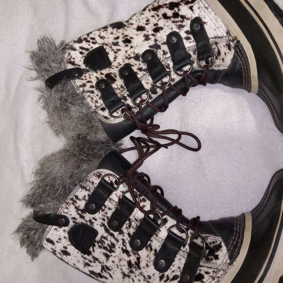 Sorel Joan Of Arctic Reserve Cowhide Snow Boots Fur Cuff Women’s 7 Rare Y2K - Picture 3 of 12